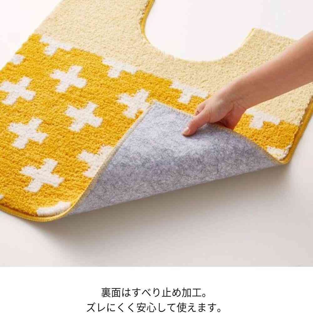 藤栄 マシュマロ トイレマット トライアングルピンク MM-103 - Image 4