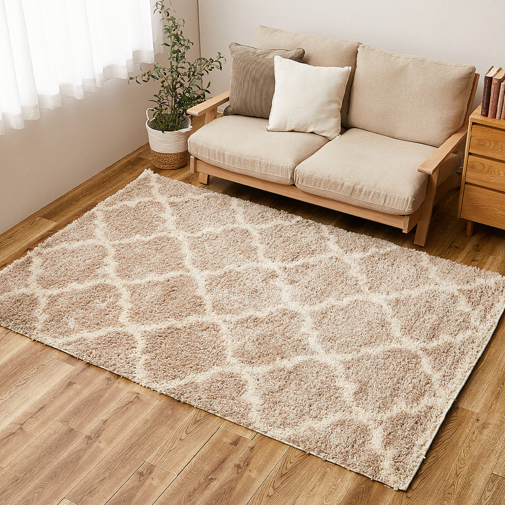 ベニワレン柄のウィルトン織シャギーラグ ラリス BE 160×235  【直送品】 返品・キャンセル・他商品と同時購入は不可