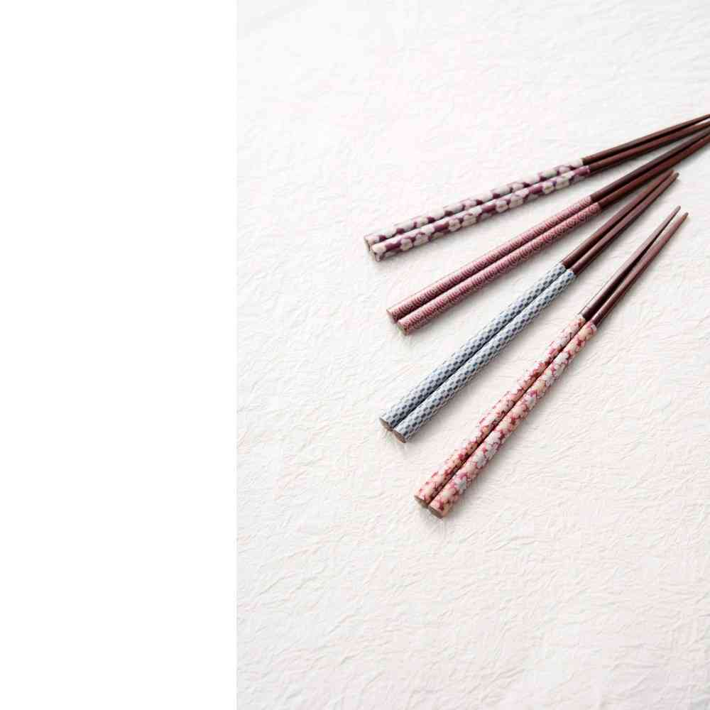 イシダ 箸 ジャパニーズモダン 波 レッド 23cm PETケース入り 1膳 - Image 2